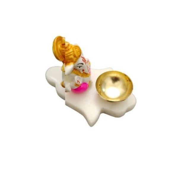 224 Agate Ganesh Figurine on a marble Candle Holder